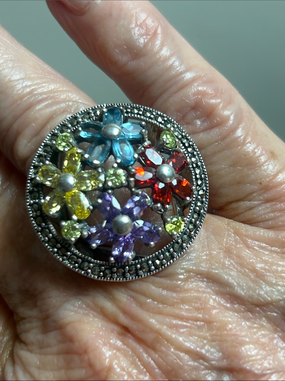 Sterling silver 925 marcasite and genuine gemstone ring in size 6
